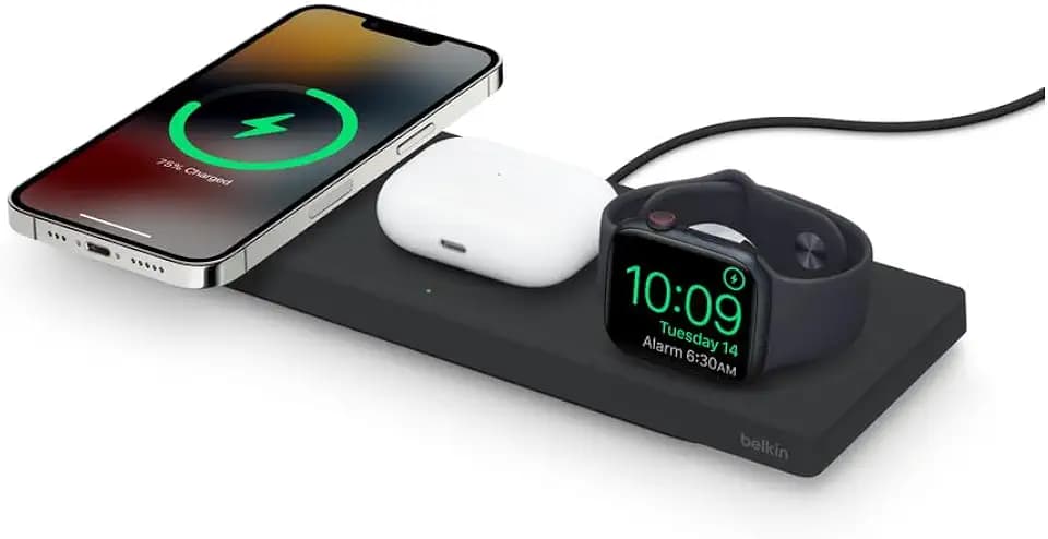 Belkin Boost↓Charge PRO 3-in-1 Kabellose Ladeplattform mit MagSafe