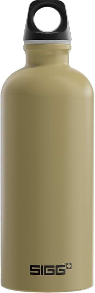 Sigg - Alu Trinkflasche - Traveller - Made in Switzerland - Climatpartner Zertifiziert - Kohlensäure geeignet - Auslaufsicher - Federleicht - BPA-frei - Outdoor - 600ML / 1L / 1.5L