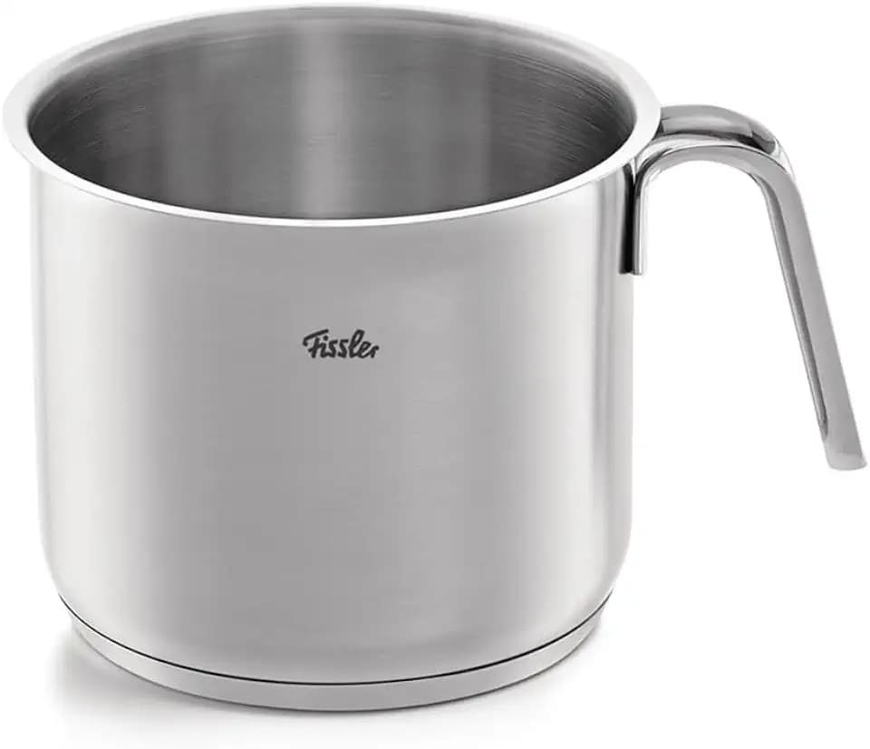 Fissler Sveto Milchtopf 1,5 L – Edelstahl 18/10, Topf für Milch, Saucen & Suppen, Schüttrand, Messskala, Induktion, alle Herdarten