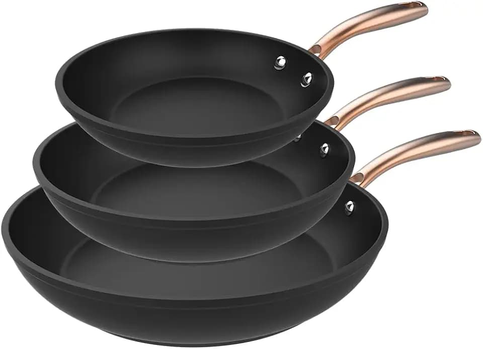 Cecotec Sartenset Polka Fantasy 20-24-28 Bucket Golden, Durchmesser 20-24-28 cm, Geschmiedetes Aluminium, Platinum Plus Teflon-Antihaftbeschichtung, PFOA-frei, Geeignet für Induktion