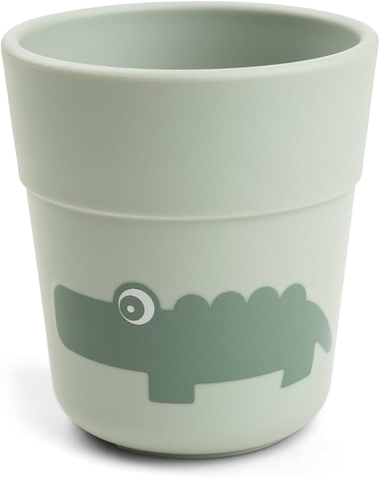 Done by Deer Foodie mini Trinkbecher Croco Grün – Der Kinderbecher hat die idealen Größen für kleine Hände, Ø6,5xH7cm - Plastikbecher aus 100% PP in Lebensmittelqualität (135 ml)