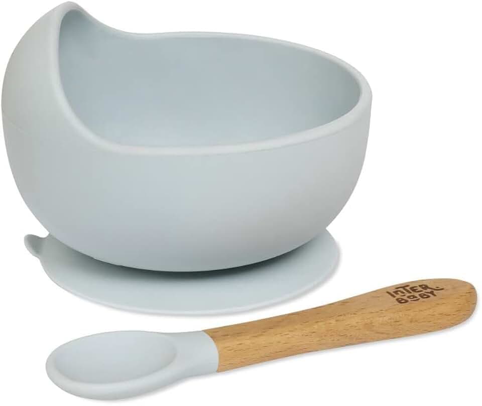 Blaue Babyschale und Löffel aus Silikon