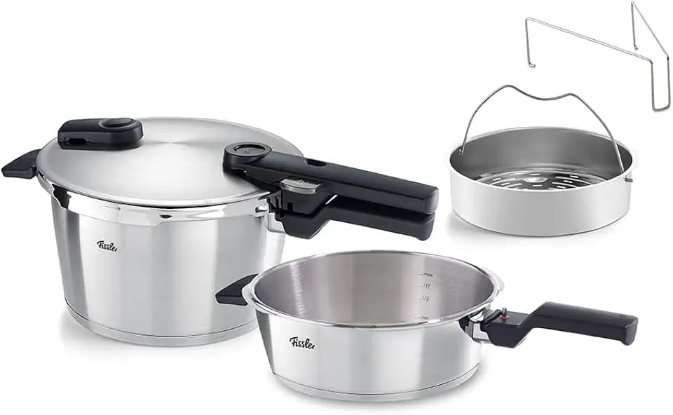 Fissler, Vitaquick Premium Schnellkochtopf-Set 2-teilig (4,5 + 2,5 L, Ø 22 cm), inkl. Einsatz, 2 Garstufen, Induktion, Made in Germany