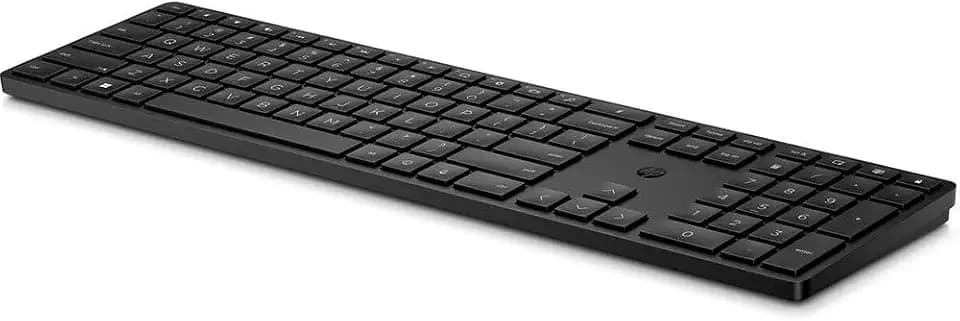 HP 450 programmierbare spanische QWERTY-Tastatur (USB-A-Anschluss, 20 anpassbare Tasten, bis zu 6 ° Neigung, Windows 11, Windows 10), Schwarz