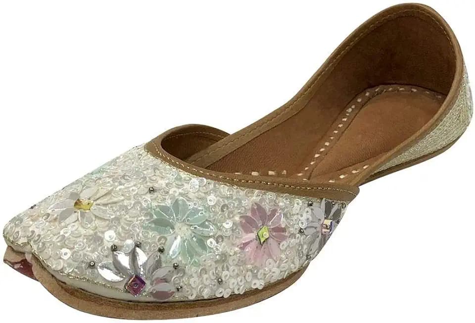 Stop n Style Ladies Crystal Work Punjabi Jutti Ethnic Mojari Handmade Rajasthani Shoes