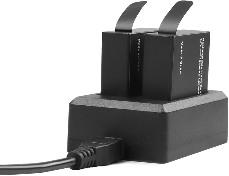 AKASO 2 x 1350mAh Akku mit wiederaufladbarer Action-Kamera und USB-Doppelladegerät für AKASO Brave 7