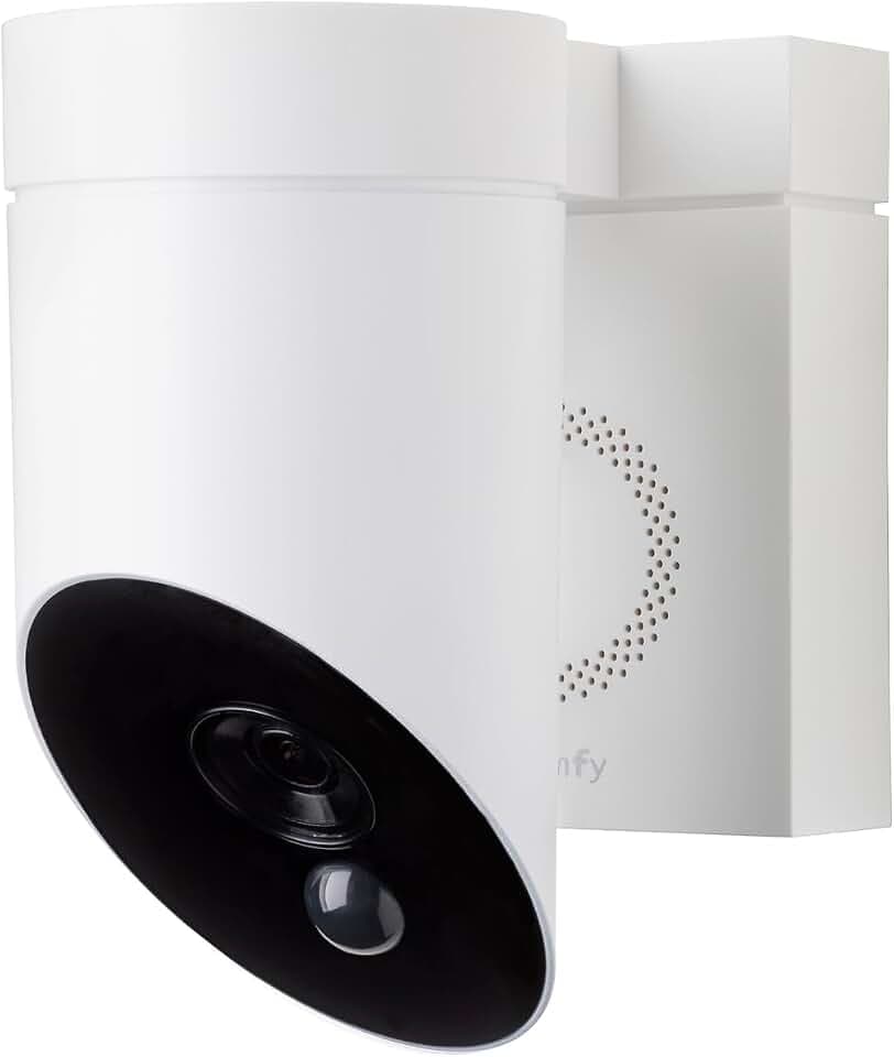 Somfy 1875325 – Outdoor Camera weiß, WLAN-Außenüberwachungskamera mit intelligenter Erkennung, 1080p Full HD, 110 dB Sirene, Anschluss an vorhandene Lampe möglich