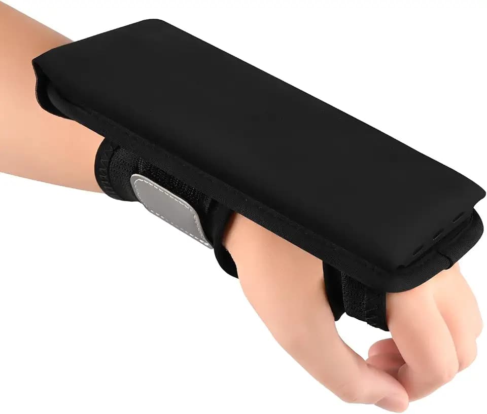 Running Armband for Phone, Adjustable Reflective Sports Wristband & Forearm Band for iPhone 17/16/15/14/13 Pro Max Samsung Galaxy S23/S22, up to 7", Secure Fitness Phone Holder for Men Women, Dark