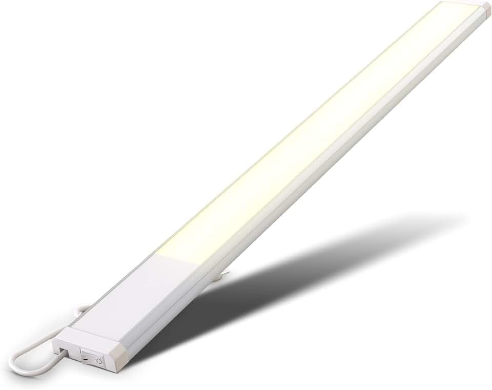 B.K.Licht - LED Leiste mit Ein-Ausschalter, warmweiße Lichtfarbe, inkl. Steckerkabel, Unterbauleuchte Küche, LED Lichtleiste Küche, Schrankbeleuchtung, Küchenlampe, 57,5x4,9x1,3 cm, Weiß-Silber