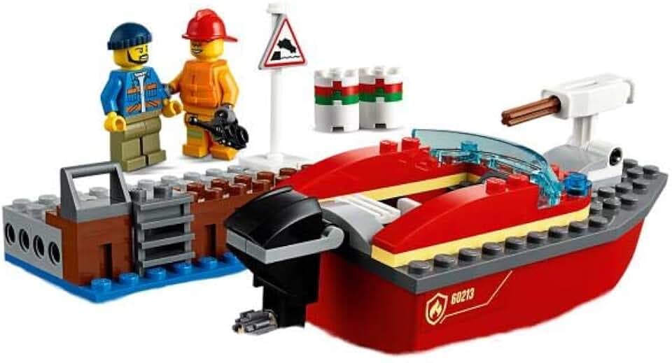 LEGO 60213 City Feuerwehr am Hafen Set mit Wasserkanone und Feuerwehr Minifigur, Badespielzeug für 5-Jährige