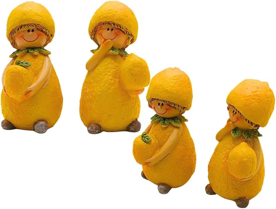 4 Stück Dekofiguren, Gartenfiguren als Zitrone, Früchtefiguren als Zitrone, Sommerfiguren, Zitronenfiguren, Zitronenkinder aus Keramik im 4er Set in Gelb, Größe einer Figur: L/B/H 4 x 4 x 6 cm.