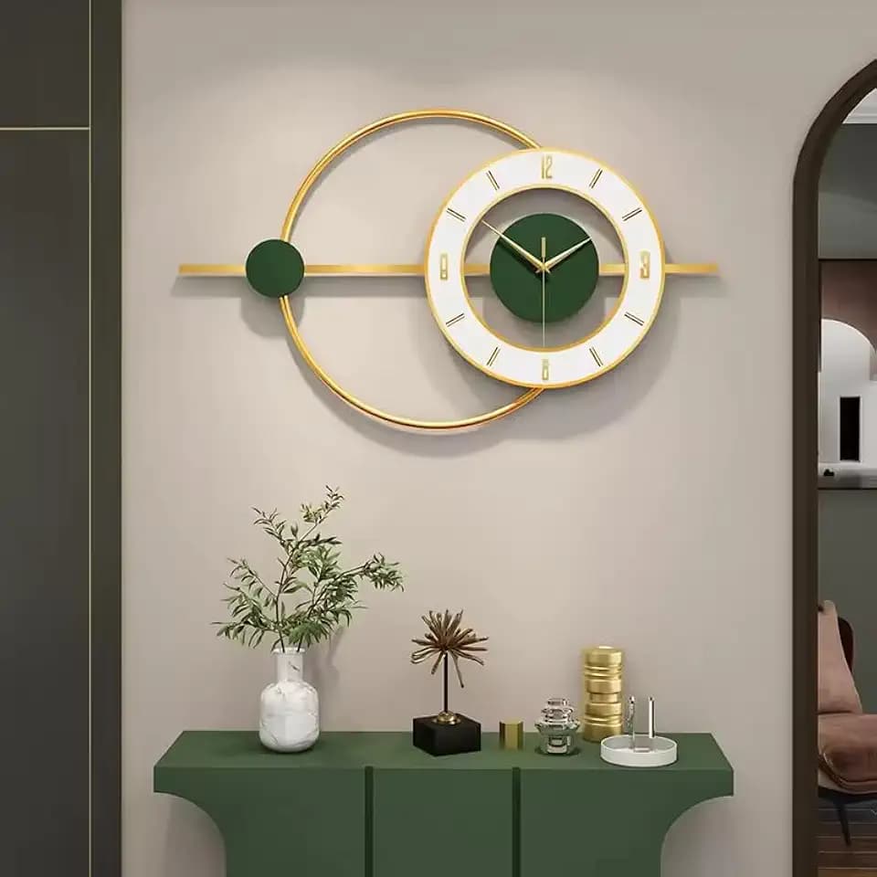 Goldene & grüne stille Wanduhr, groß, 65 x 38 cm, moderne Wohnkultur, nicht tickendes Quarzwerk, elegantes Design für Wohnzimmer & Büro