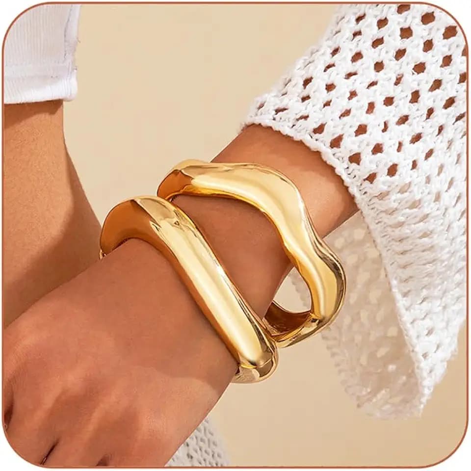 Salircon Gold Bangle Bracelets for Women Gold Wide Chunky Bracelets Trendy Hinged Cuff Open Chunky Bracelet Irregular Jewelry