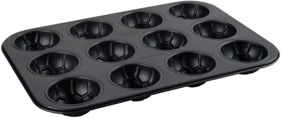 Zenker Fußballmuffin-Form für 12 Muffins – Hochwertiges Soccer Baking Muffinblech, 380 x 265 x 38 mm, Ideal für Fußballpartys und Events, Schwarz