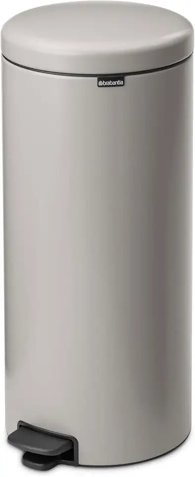 Brabantia NewIcon Tretmülleimer, 30L – Soft Grey | Großer Mülleimer mit Soft-Close-Deckel & Leichtgängigem Pedal, Herausnehmbarer Inneneimer, Inkl. PerfectFit Müllbeutel (Code G), 29 x 38 x 68 cm