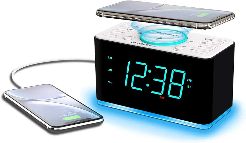 Emerson Smartset Wireless Charging Dual Alarm Clock Radio with PLL FM, 15 Watt Ultra Fast Qi, USB Port, Bluetooth, Easy-to-Read 1.4-Inch Cyan Night LED Display, ER100401
