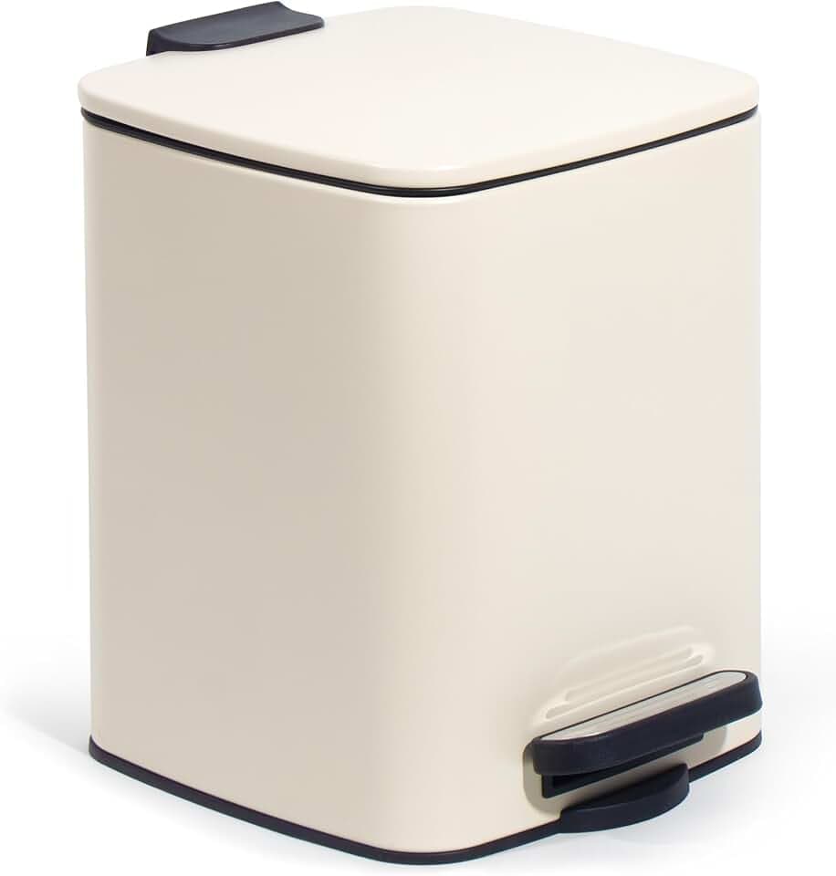 GREELUE Kosmetikeimer 6L, Mülleimer bad, Badmülleimer mit Deckel, (Soft Close) Tretmülleimer aus Metall für Badezimmer, WC, Schlafzimmer (Beige, 24 x 19,5 x 25 cm)