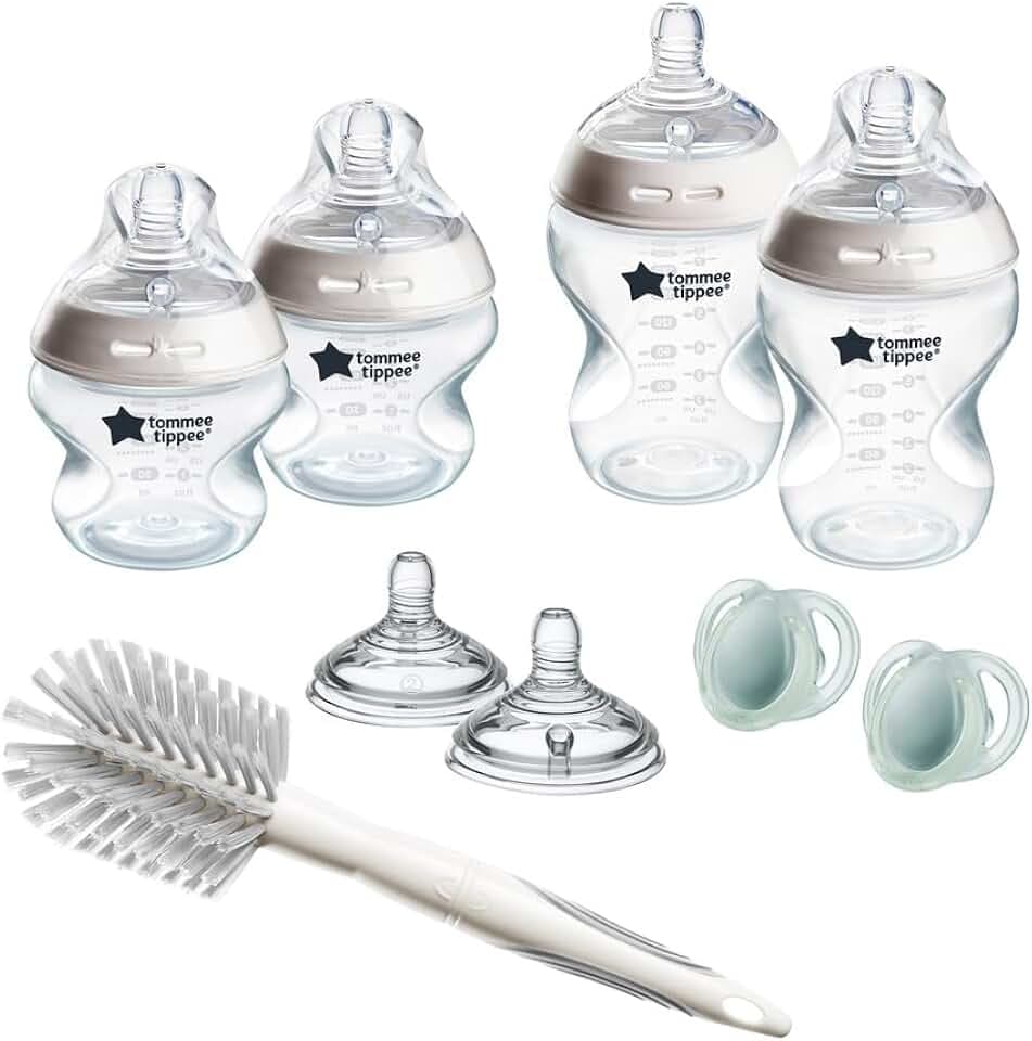 Tommee Tippee - Natural Start-Set für Neugeborene, Anti-Kolik-Babyflaschen (150 & 260ml), brustähnl. Sauger (mittel), selbst sterilisierend & Zubehör