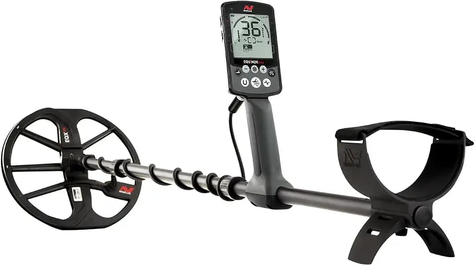 Minelab Equinox 800 Metalldetektor - Wasserdicht, Wasserdicht bis zu 3 Meter Kabellose Bluetooth Kopfhörer Multifrequenz, Golddetektionsmodus