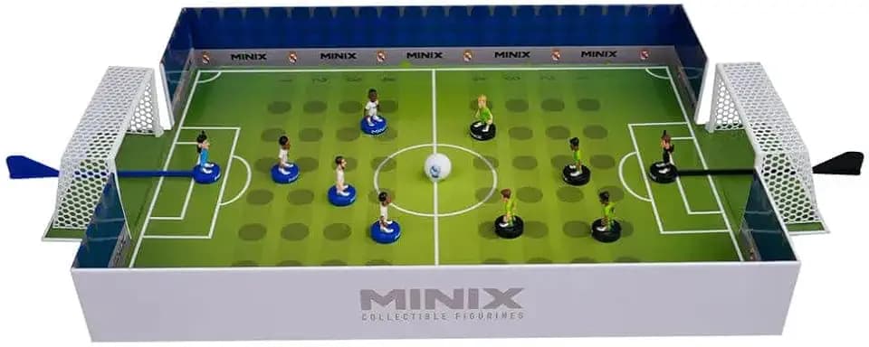 BANDAI, Minix Sammelfiguren, Fußballspiel Real Madrid, Spiel mit 5 Spielern, stellt die besten Momente des Fußballs nach, Geschenkidee für Kinder und Erwachsene, Fußballfans (MN17386)
