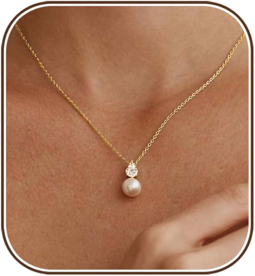 Gold Pearl Necklaces for Women,Dainty Gold Pendant Necklaces Pearl Jewelry
