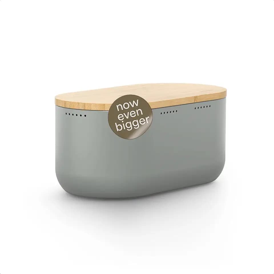 LARS NYSØM Brotkasten aus Metall - Brotkasten mit Schneidebrett - Brotkorb | 34x19,5x13,5cm - Ovale Brotbox mit Deckel aus Bambus - Hält Brot lange frisch - Mit Schneidebrett und rutschfesten Noppen