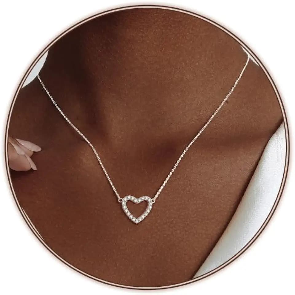 Airmb Cute Heart Necklace for Women Gold/Silver Plated Heart Pendant Choker Necklaces Tendy Love Heart Chain Necklace Dainty Gold/Silver Necklace Jewelry Gifts for Women