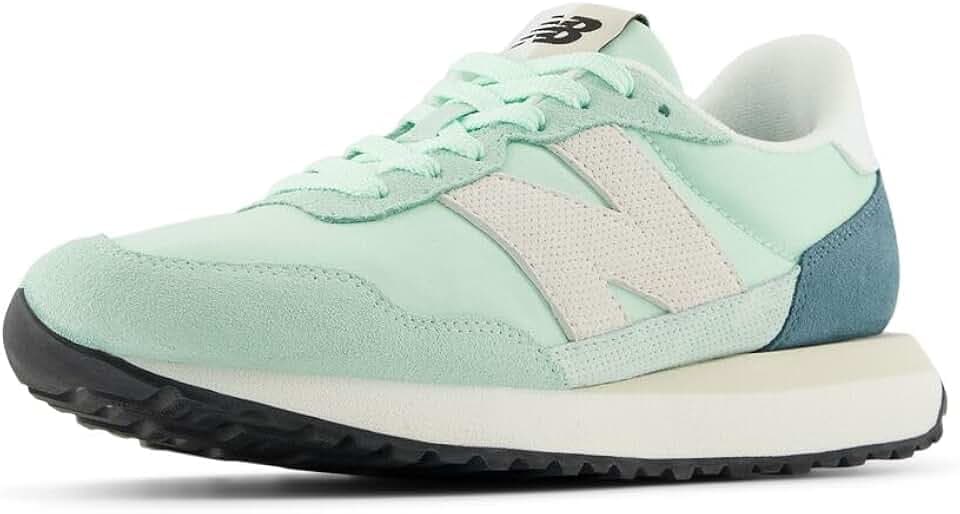 New Balance Women's 237