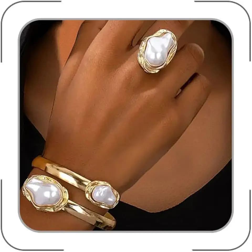 Pearl Jewelry Set for Women Vintage Irregular Pearl Bracelet Rings Set Chunky Cuff Bracelet Gold Jewelry Sets White Accessories for Women 2026 Fashion Jewelry Accessory