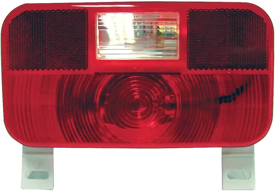 PETERSON MFG V25924 Stop & Tail Light