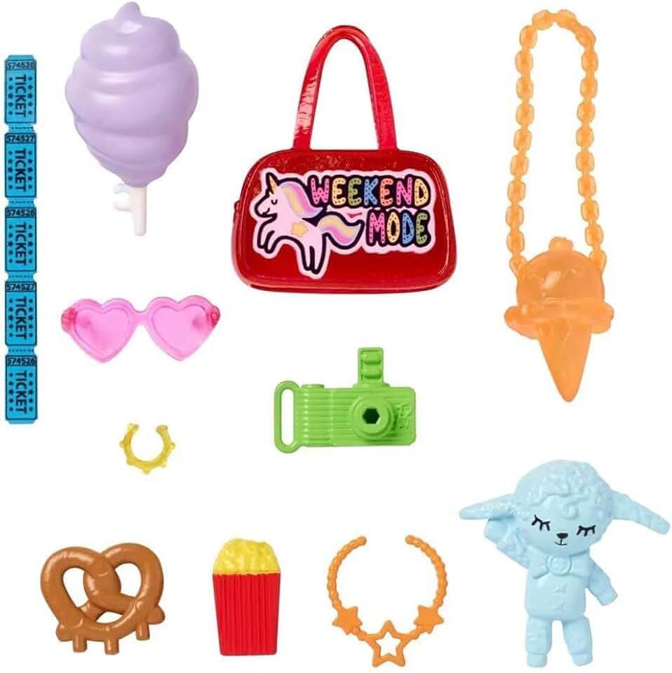Barbie Mattel GHX35 Fashion Zubehör, Accessoires Karneval, Reisetasche, Schmuck, Eiscremetasche, Kamera, Tickets, Kuscheltier, ....