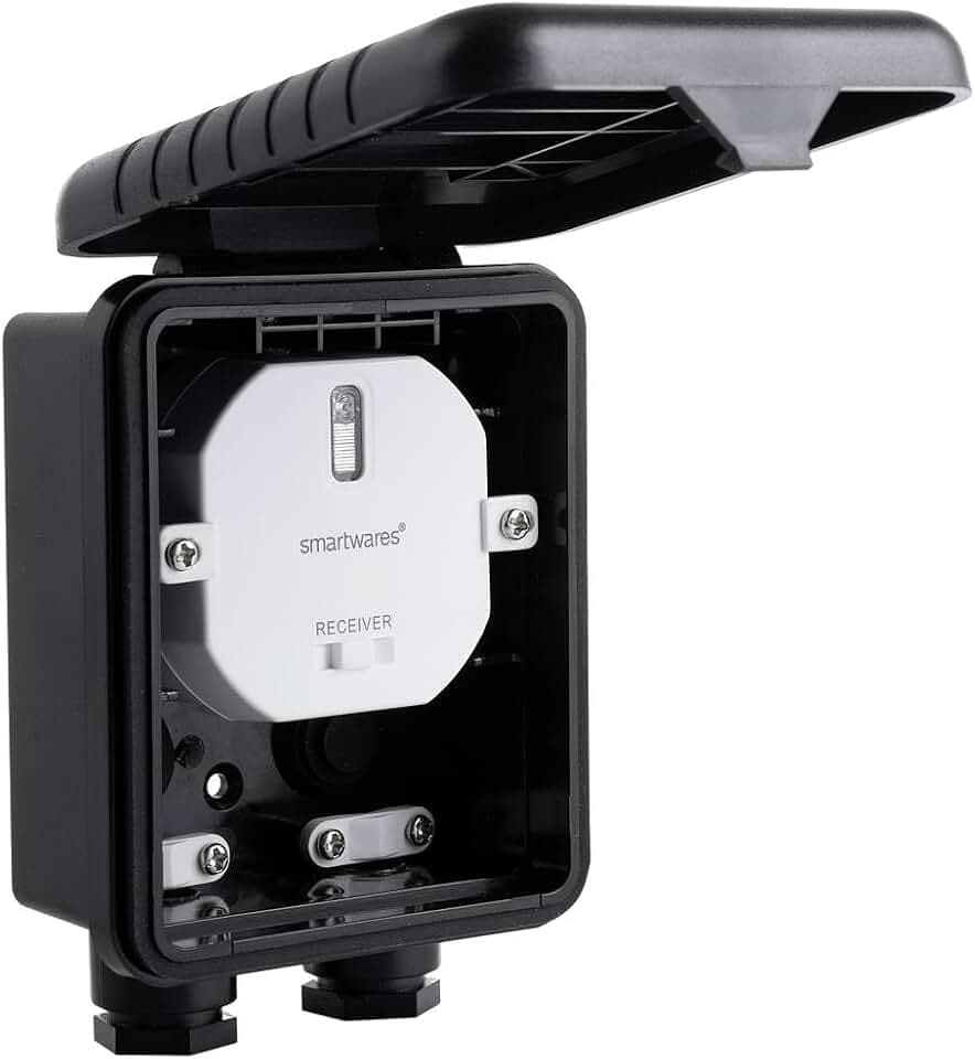 Smartwares Plug & Connect Außen-Einbauschalter mit Anschlussdose – 1 Kanal – Zur Steuerung der Außenbeleuchtung – Bis zu 1000 W – Funkreichweite bis zu 30 m – SH4-90451