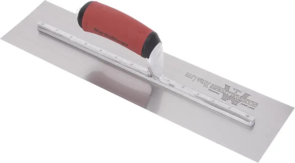Marshalltown Glättkelle, Gebogener Durasoft Griff, Carbonstahl, Maße: 356x127 mm