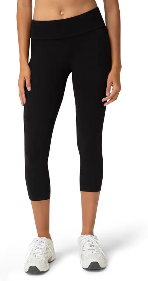 no nonsense Women's Cotton Capri Leggings with Side Pockets Workout Stretch Pants
