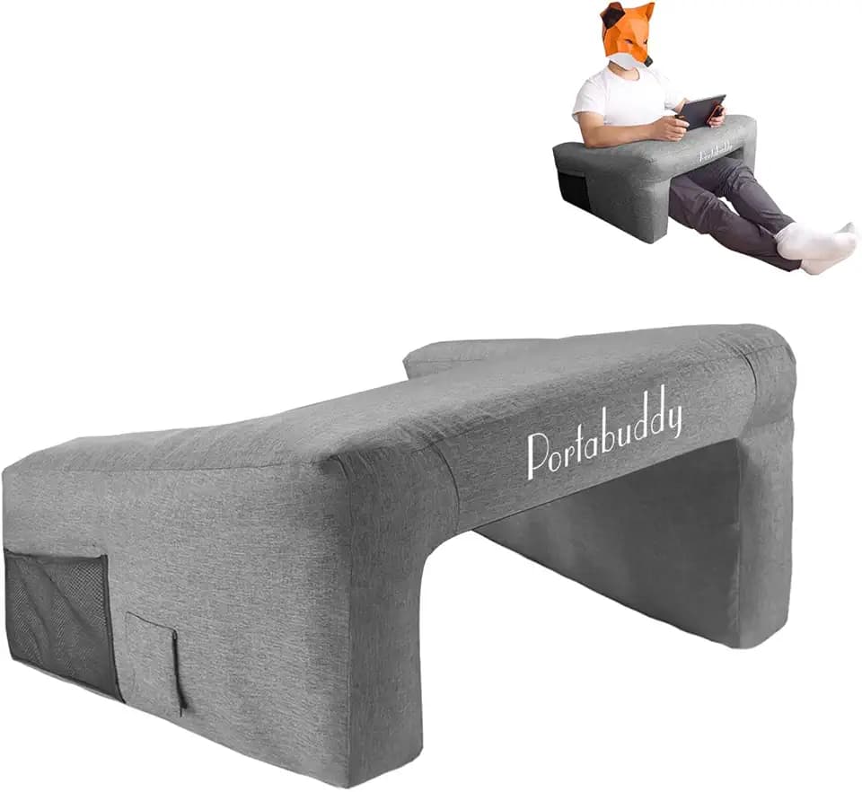 Aufblasbarer Gaming-Tisch für Bett und Sofa, ergonomisches Kissen-Desk mit geneigter Fläche, tragbarer Luft-Tisch mit Seitentasche, 300D Oxford-Gewebe für Laptop, Handy und Lesen