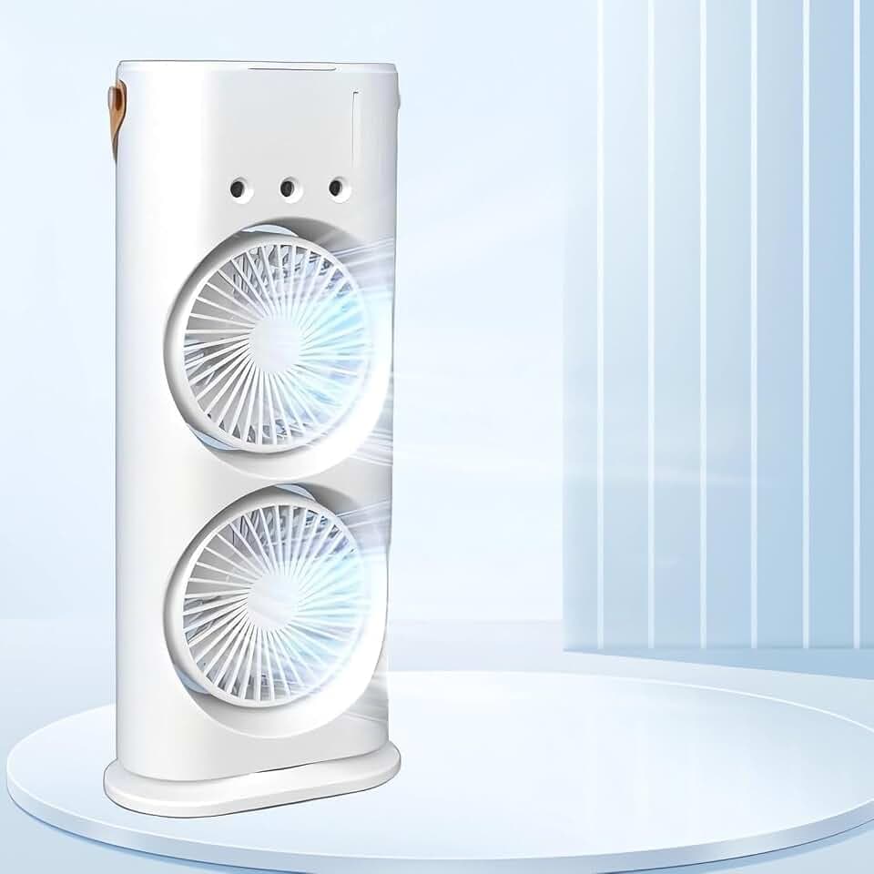 Tragbarer Mini‑Tischventilator, 4‑in‑1 Personal Ventilator mit Wassernebel‑Spray, 3 Geschwindigkeiten, Sprühnebel‑Ventilator für Zuhause, Büro und Zimmer (White 2) [Energieklasse F]