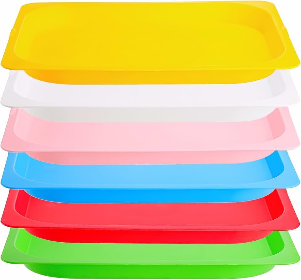 Elsjoy Set mit 6 KunststoffAktivitätstabletts, 38 x 30,5 cm, Bunte Kunsttabletts, stapelbare Basteltabletts, Kunst und Handwerk, OrganizerTabletts, Flache Servierplatten für Schule,