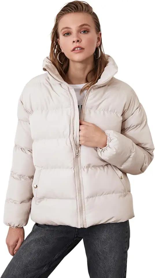 TRENDYOL Damen Oversize Puffer Plain Webstoff Winterjacke Coat