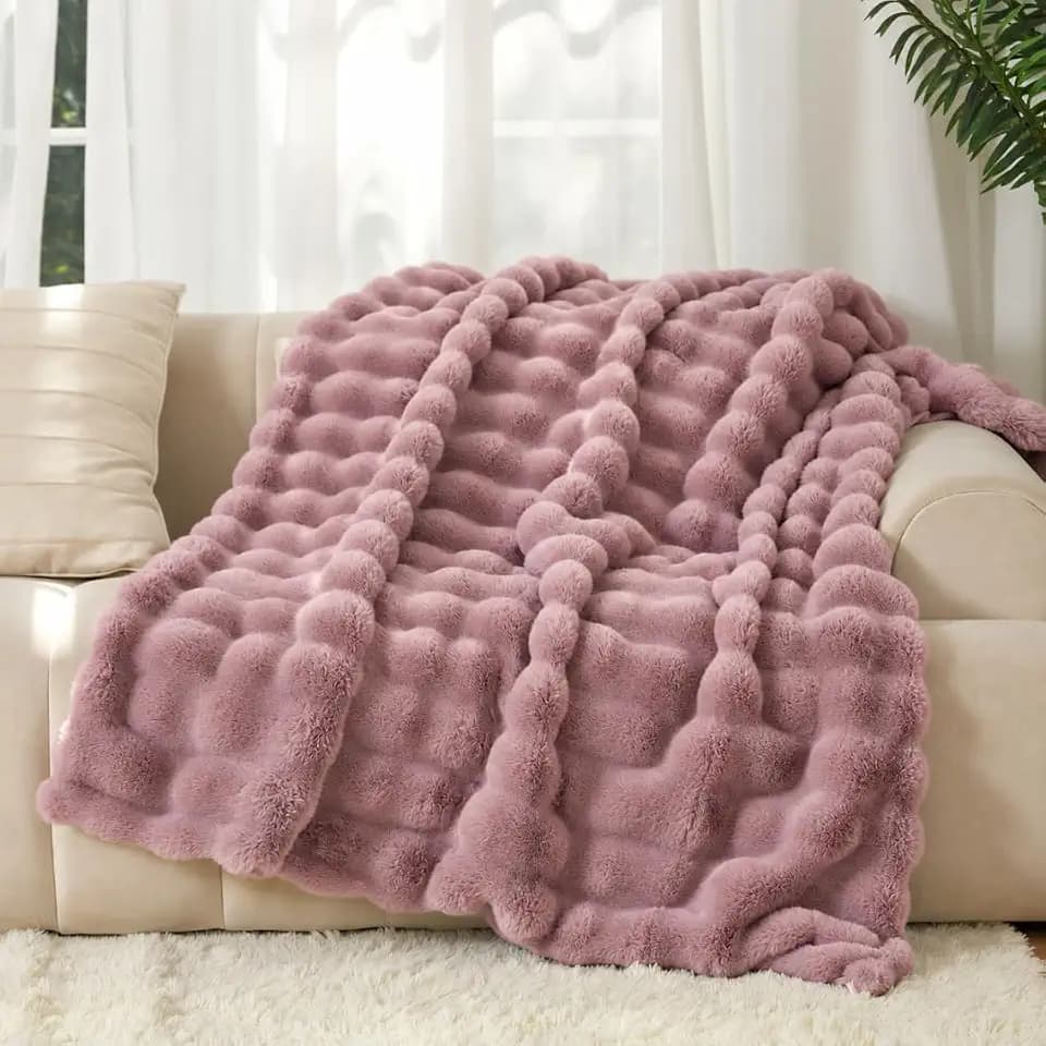 The Malibu Blanket - LuxeComfort Faux Fur Bubble Blanket 60"x70" Purple Dusk - Luxuriously Soft, Elegant, Reversible Design, Home Décor, Picnics, and Travel (Purple Dusk, Oversized Throw 60x70)