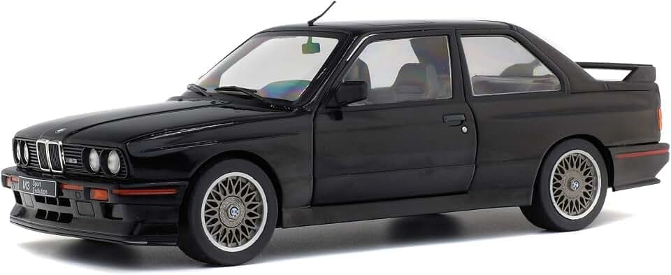 Solido Modell BMW M3 Sport Evo 1990 (schwarz) - detailgetreues Modellauto aus DieCast-Metall mit Freilauf und beweglichen Türen, Sammler-Auto ab 14 Jahren, Maßstab 1:18