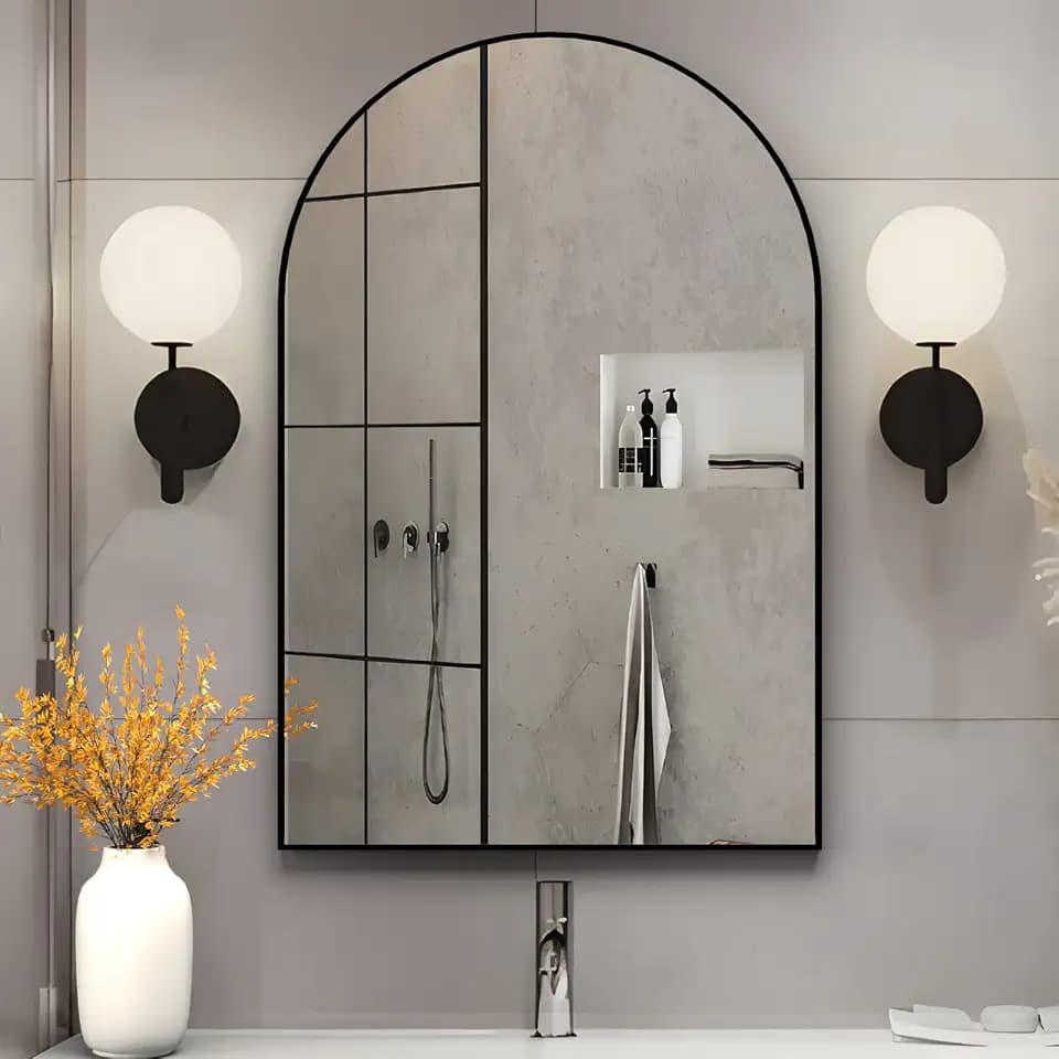 Gewölbter Wandspiegel für Badezimmer, 50x75 cm Gewölbter Spiegel Wandspiegel mit Metallrahmen, Schwarz Badspiegel Bogen Spiegel für Kaminsims, Schlafzimmer