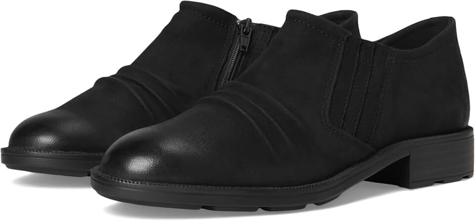 Clarks Women's Adalynn Ezra