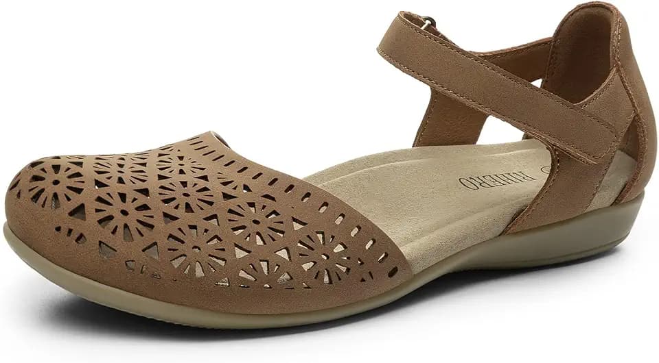 Rihero Women's Comfortable Closed Toe Flat Sandals