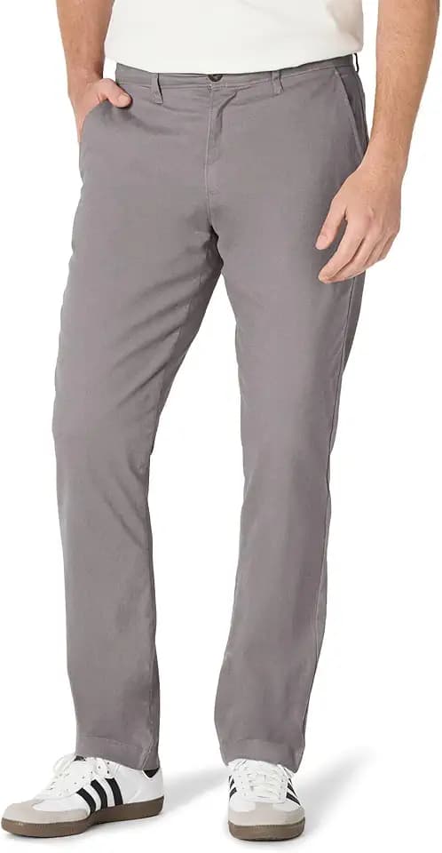 Amazon Essentials Herren Chinohose, Komfortabler, Gewaschener Stretch, Sportlich Geschnitten