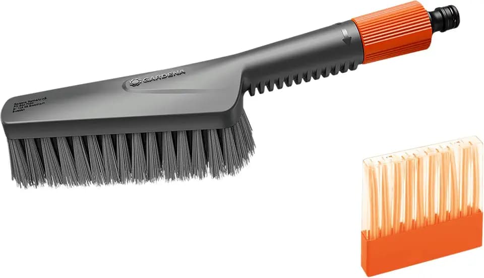 Gardena Cleansystem Wasch-Set mit Handbürste M soft: Reinigungsbürste für kleinere und empfindliche Flächen, mit Durchflussregulierung, inkl. Reinigungssticks zum effektiven Putzen (18863-20)