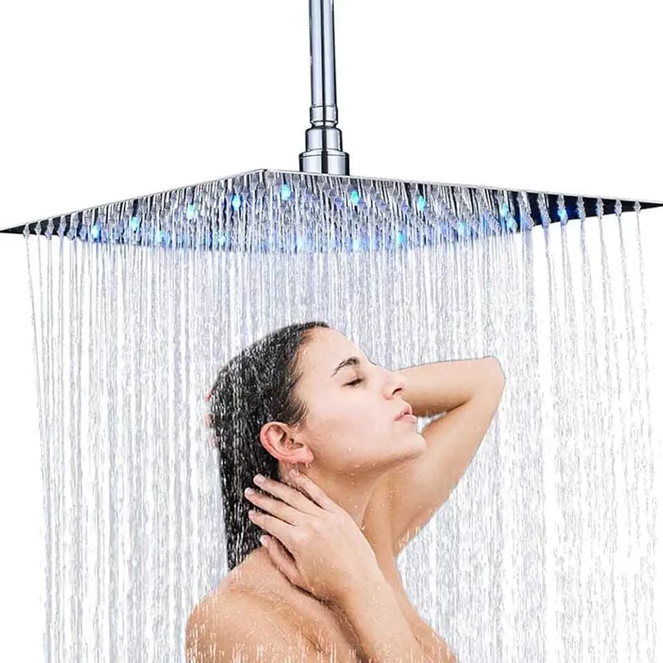 Duschkopf Regendusche 12 Zoll (30x30cm) Eckig mit LED | Selbstreinigend | 324 Anti-Kalk Düsen | Wassersparend | Edelstahl Chrom | 360° Verstellbar | Einfache Montage