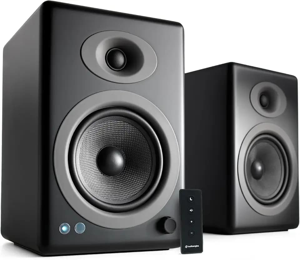 Audioengine A5+ Classic 150W Aktiv-Regallautsprecher | Eingebauter Analogverstärker | Fernbedienung | Cinch- und 3,5-mm-Klinke-Eingänge | Kabel inclusive (Black)