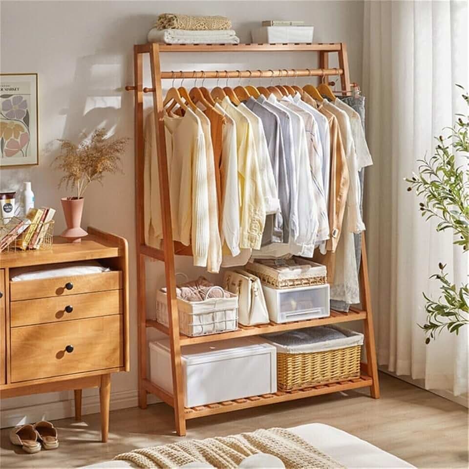unho Garderobenständer Bambus, Kleiderständer mit 3 Ablagen und 10 Hanken, Wäscheständer mit Kleiderstange, für Flur, Wohnzimmer und Büro, 80x43.5x165cm