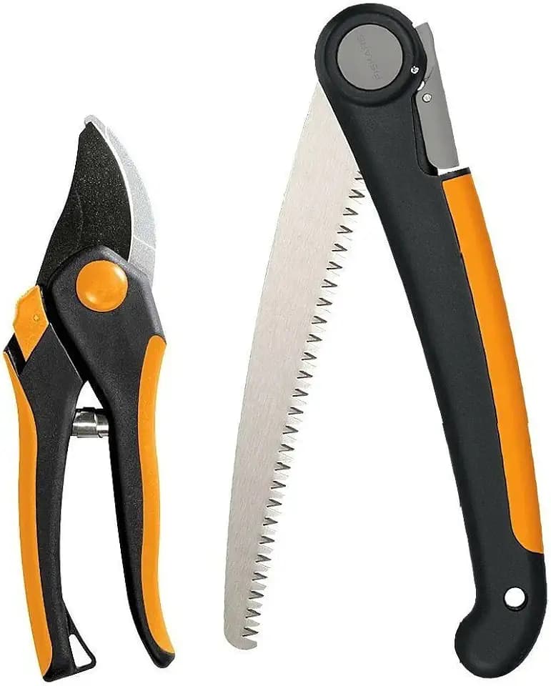 Fiskars 2-Piece Garden Tool Set, Folding Hand Saw & Pruning Shears
