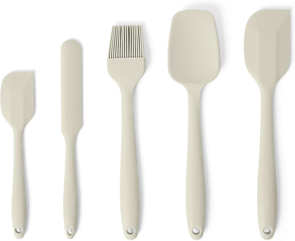 Amazon Basics Silikon-Spatel, 5-teiliges Küchenutensilien Set, BPA-frei, Hitzebeständig, Spülmaschinenfest, Leinengrau